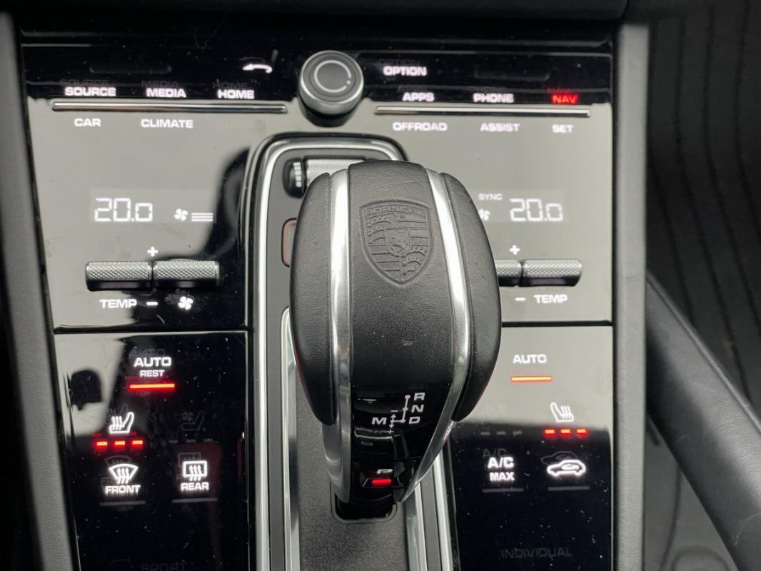 porsche - Visuel 11